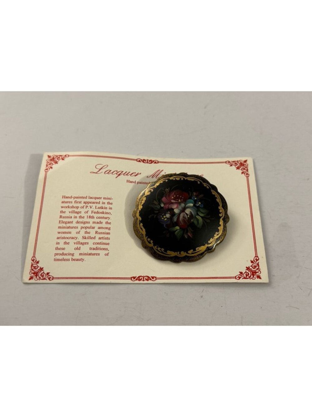 Vintage Brooch Russian Lacquered Hand Painted Floral Artist Pin D2